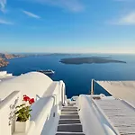 Hotel Katikies Chromata Santorini - The Leading Of The World