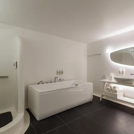 Katikies Chromata Santorini - The Leading Of The World Hotel 5*