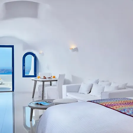 Katikies Chromata Santorini - The Leading Of The World Hotel