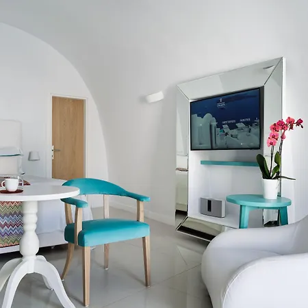 Katikies Chromata Santorini - The Leading Of The World