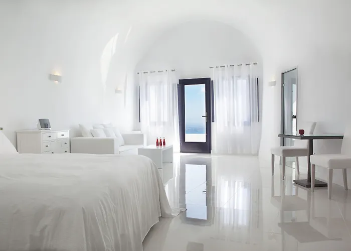 Ξενοδοχείο Katikies Chromata Santorini - The Leading Of The World