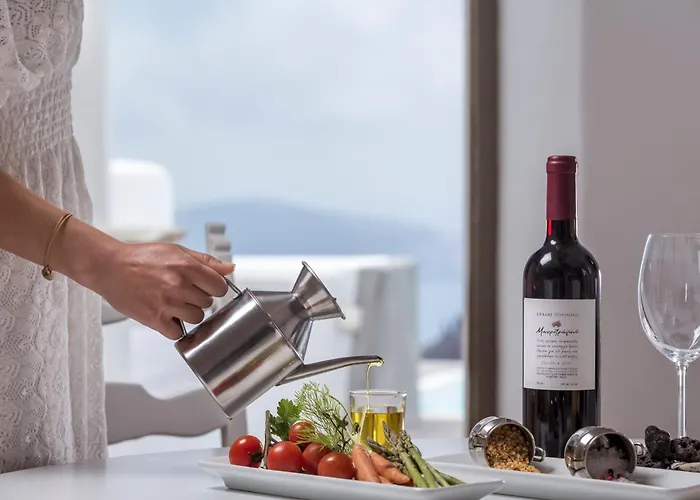 Ξενοδοχείο Katikies Chromata Santorini - The Leading Of The World